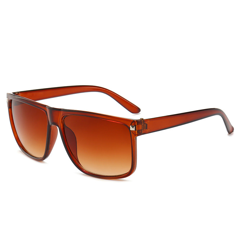 Retro stud sunglasses - Amazhona 