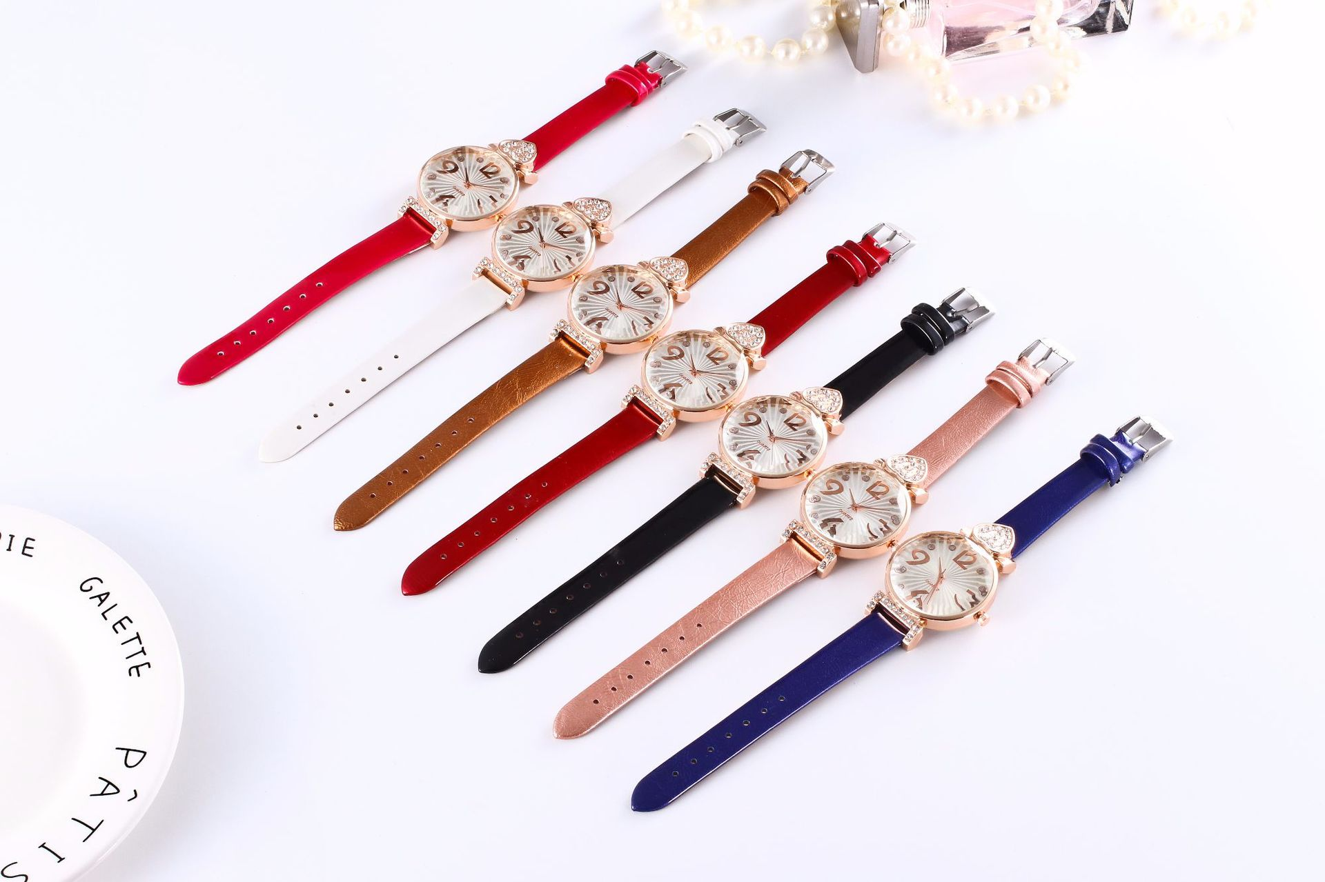 Peach heart rhinestone big number belt female watch - Amazhona 