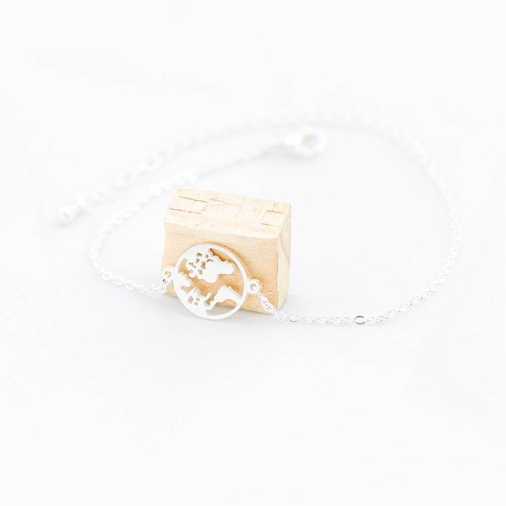 Map pendant bracelet - Amazhona 