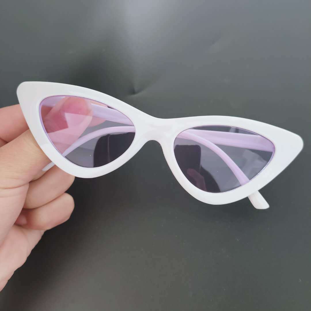 Retro Triangle Cat Eye Net Red Sunglasses - Amazhona 