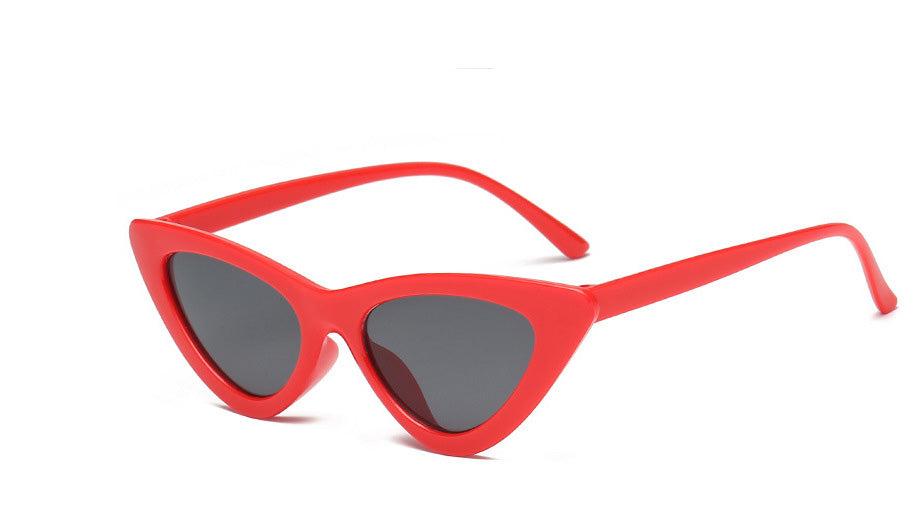 Retro Triangle Cat Eye Net Red Sunglasses - Amazhona 