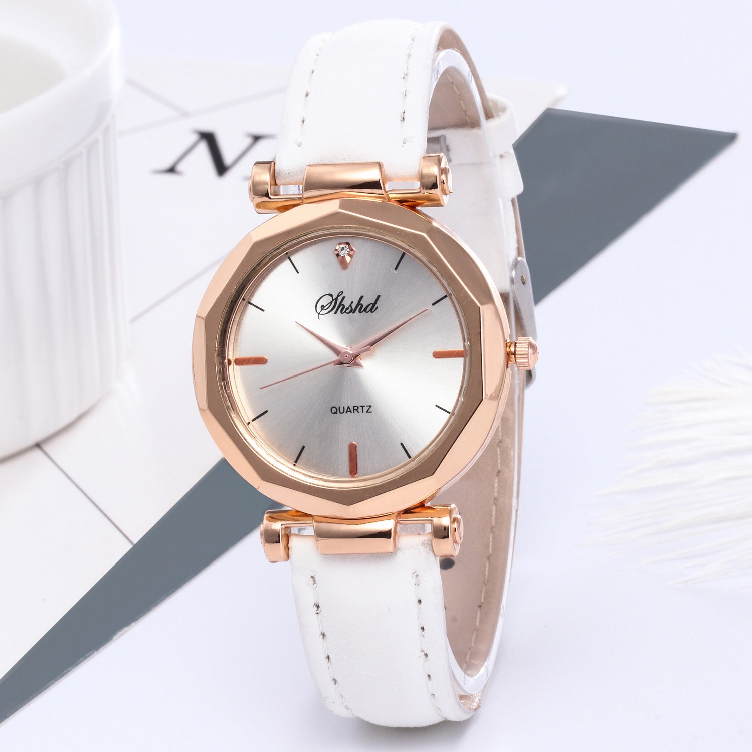 Frosted Leather Belt Watch Ladies Casual Quartz Watch - Amazhona 