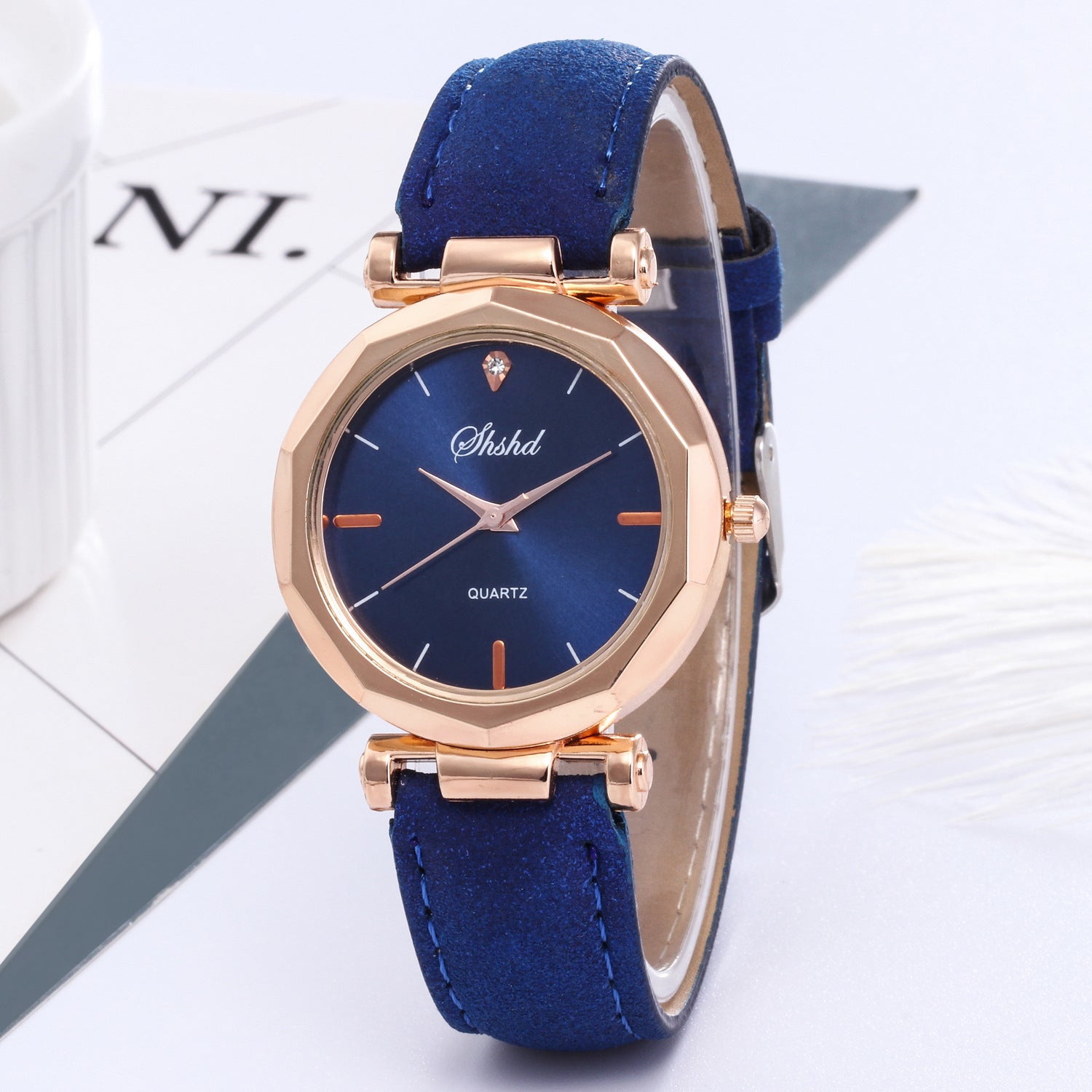 Frosted Leather Belt Watch Ladies Casual Quartz Watch - Amazhona 