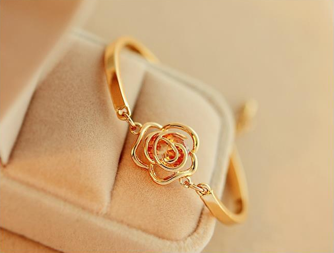 Women's Fashion Rose Bracelet - Amazhona 