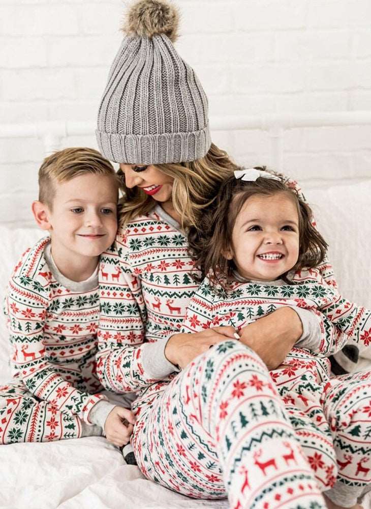 2022 Christmas Pajamas Family Matching New Year Father Mother Kids Baby Look Clothes Set Dad Mom And Daughter Son Pyjamas Outfit - Amazhona 