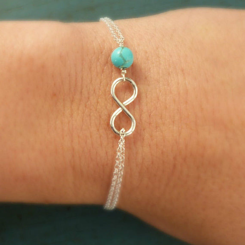 Simple turquoise beaded women's bracelet - Amazhona 