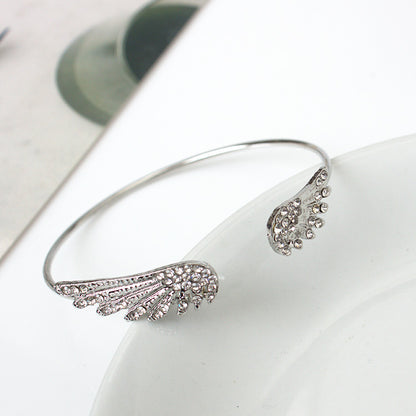 Diamond Wing Bangle - Amazhona 