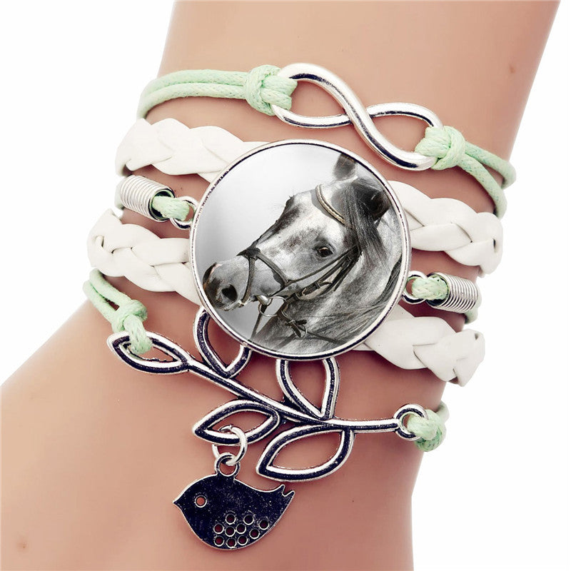 Time Gem Black Horse Bracelet - Amazhona 