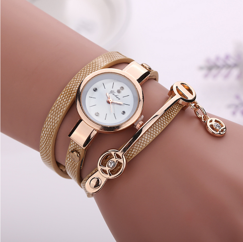 Long-chain thin strap watch quartz watch Three-ring winding bracelet watch - Amazhona 