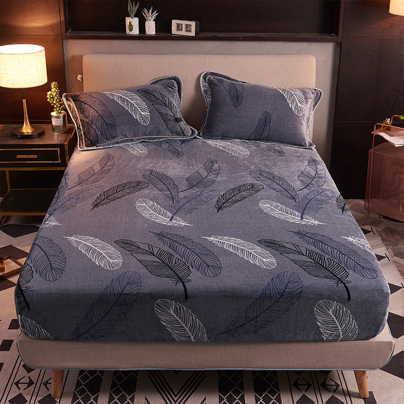 Flannel bedspread and hats bed cover thickened to keep warm - Amazhona 