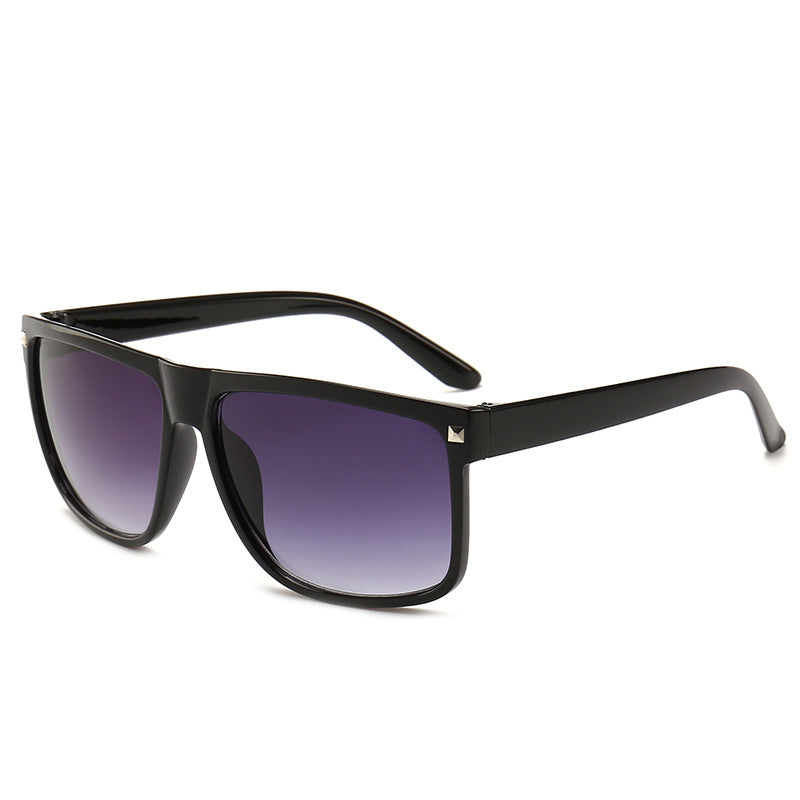 Retro stud sunglasses - Amazhona 