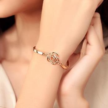 Women's Fashion Rose Bracelet - Amazhona 