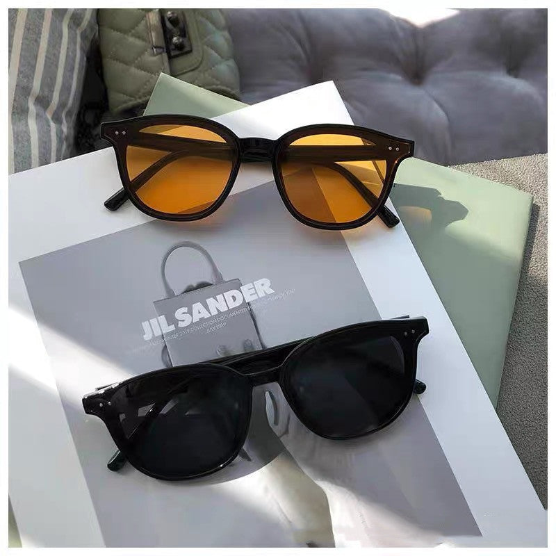 Men And Women Fashion Retro Black Frame Sunglasses - Amazhona 