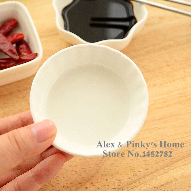 1pc Japanese White Ceramic Dishes Kitchen Seasoning Sauce Vinegar Multi-dish Hotpot Plates - Amazhona 