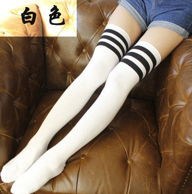 Women's Fashion Cotton Thick Black And White Striped Long Socks - Amazhona 