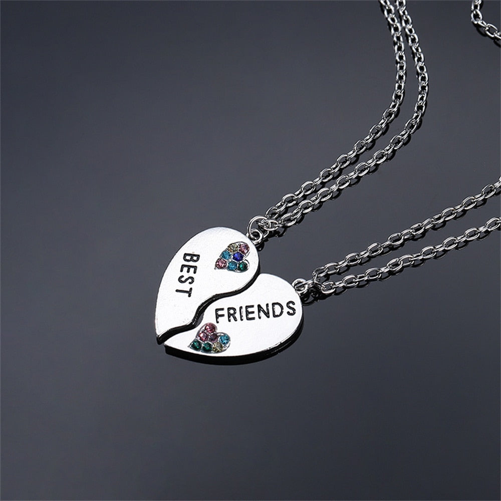 2 Piece Set  Necklace Metal Couple Pendant Necklace Collar Best Friend Bff Friendship Fashion Gift 2021 Jewelry Wholesale - Amazhona 