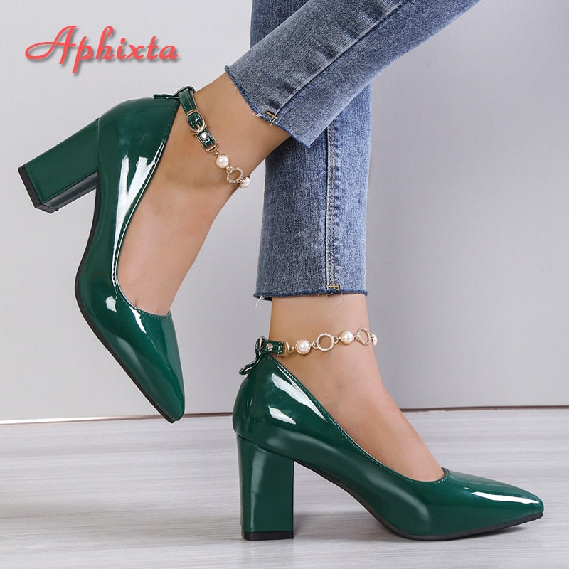 Aphixta 2022 New Luxury Rhinestone Pearl Chain 7cm Chunky Heels Pumps Women Shoes String Bead Pointed Toe Bling Crystals Pumps - Amazhona 