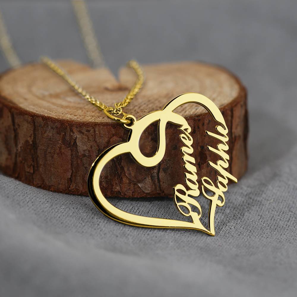 Custom heart shaped letter necklace - Amazhona 