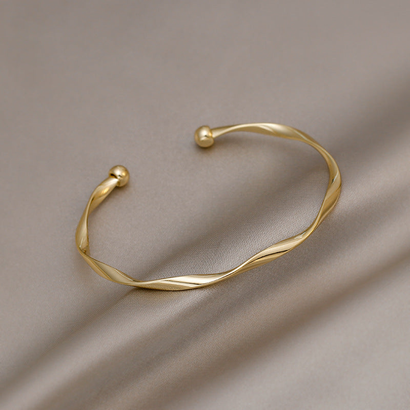 Ins Tide Twisted Simple Fashion Bracelet - Amazhona 