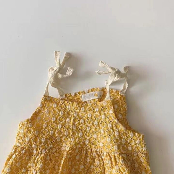 Little Chrysanthemum Cute Tether Sling Top Shorts Set - Amazhona 