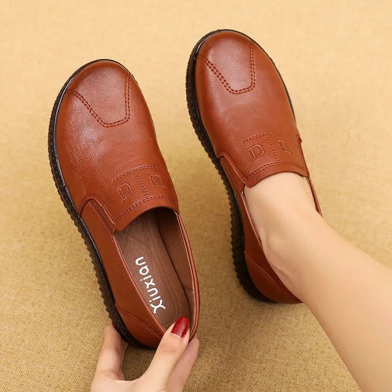 Moccasins Women's Genuine Leather Casual Shoes Autumn Loafers Ladies Flats Classic Sewing Round Toe Outside Shoes Woman Flats - Amazhona 