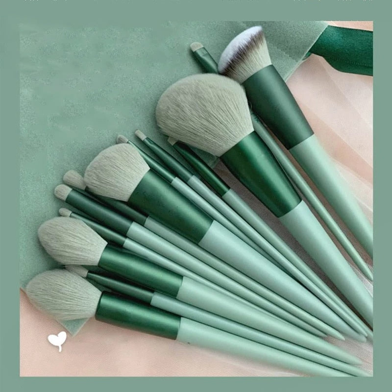 Newest! Soft Fluffy Makeup Brushes Set for Cosmetics Foundation Blush Powder Eyeshadow Kabuki Blending Makeup Brush Beauty Tool - Amazhona 