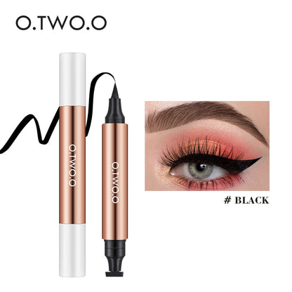 O.TWO.O Eyeliner Stamp Black Liquid Eyeliner Pen Waterproof Fast Dry Double-ended Eye Liner Pencil Make-up for Women Cosmetics - Amazhona 