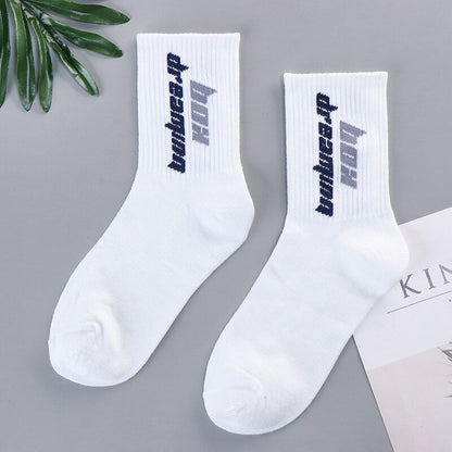 2022 trends high quality fashion socks Man Women's New trendy socks autumn and winter stockings women's hip-hop sports socks - Amazhona 