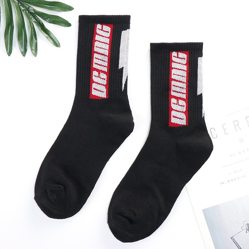 2022 trends high quality fashion socks Man Women's New trendy socks autumn and winter stockings women's hip-hop sports socks - Amazhona 