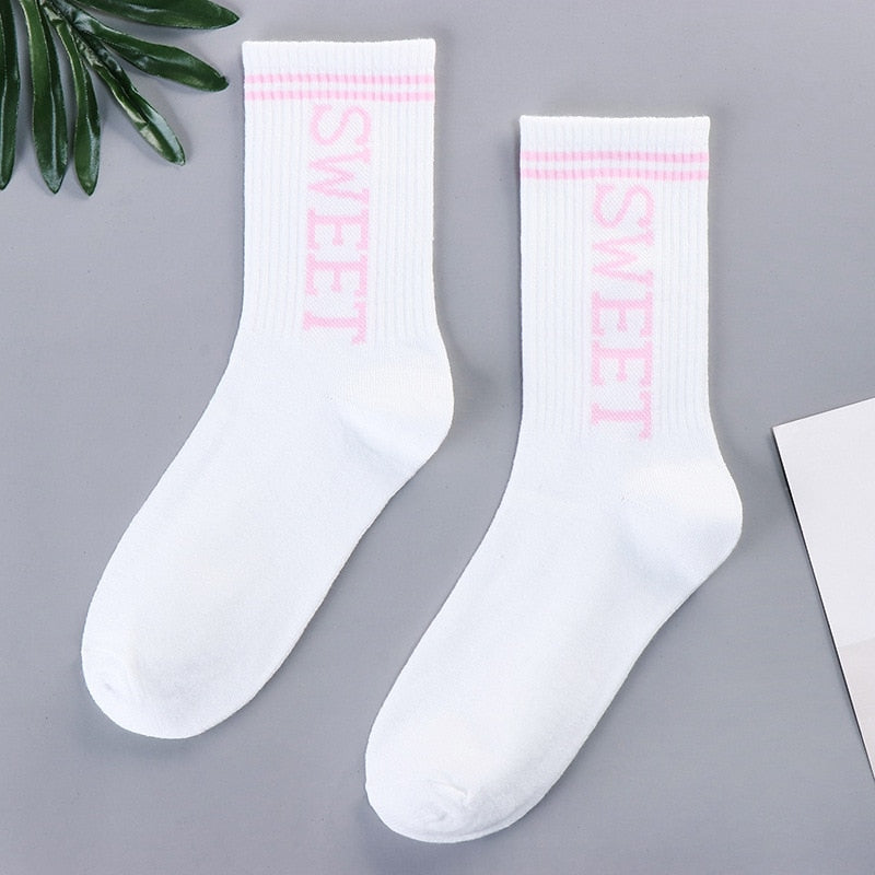 2022 trends high quality fashion socks Man Women's New trendy socks autumn and winter stockings women's hip-hop sports socks - Amazhona 