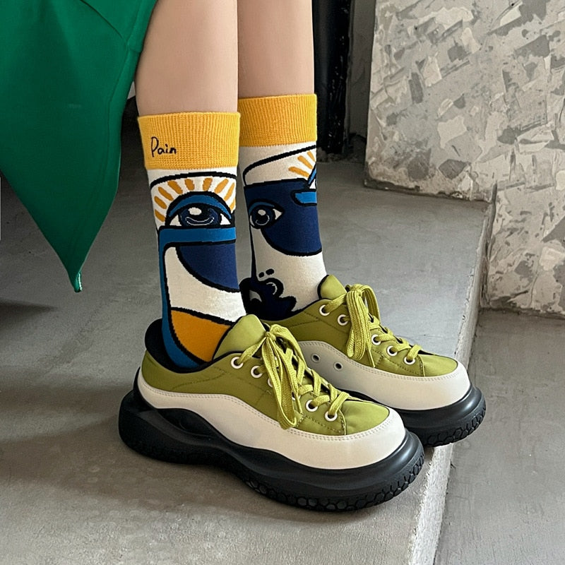 Personality tide socks fashion ins trend graffiti sports couple socks in the tube letter embroidery cotton socks - Amazhona 