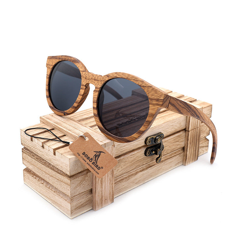 Wooden eco-friendly men's sunglasses - Amazhona 